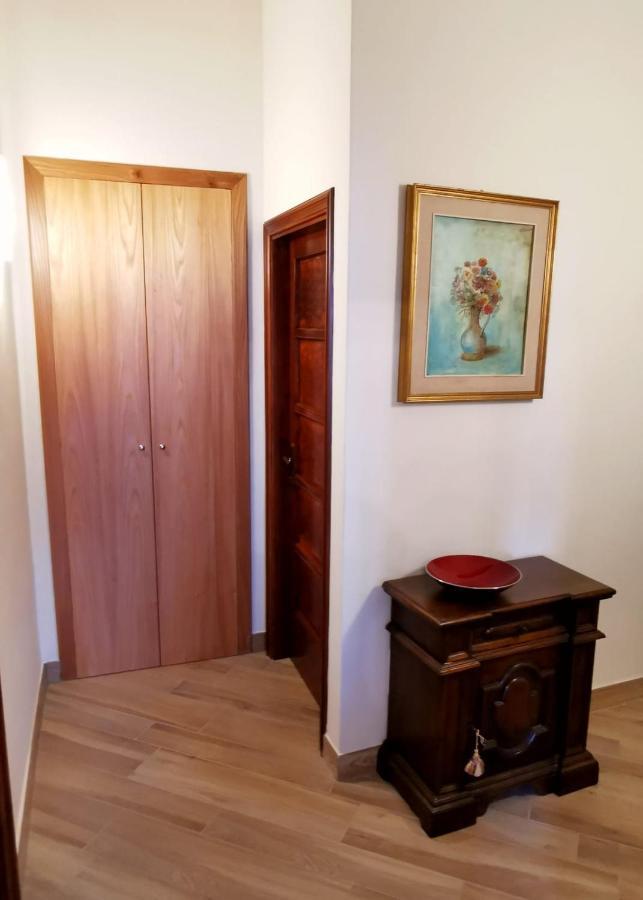 Casa Remo - Dolce Soggiorno Nella Piazza Di Greve Греве-ін-К'янті Екстер'єр фото